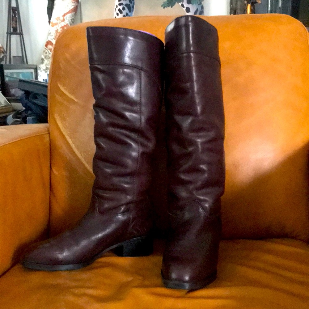 Regence tall dark brown leather riding boots lined